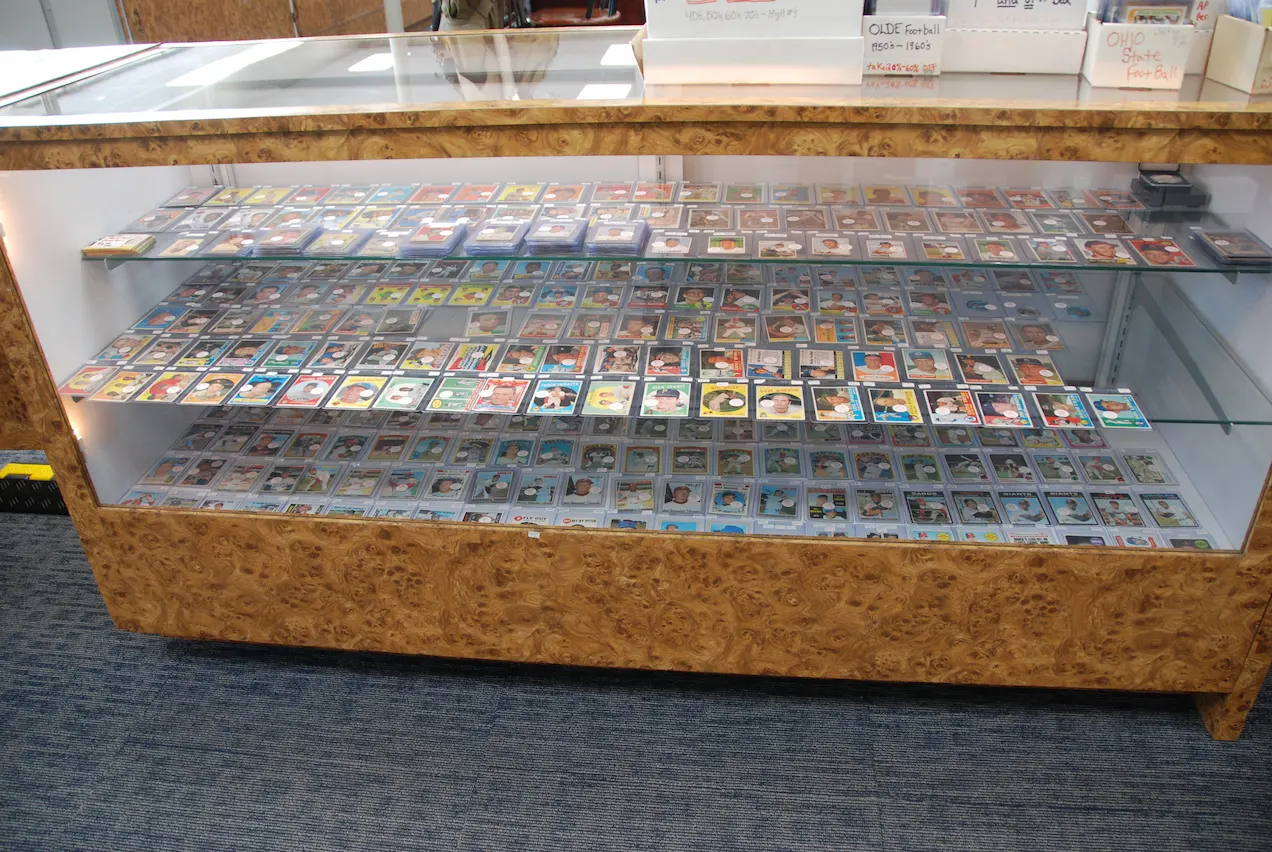 Crossroads Store Photo